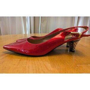 J. Renee Mayetta Red Pearlized Patent Dress Metal Scales Kitten Heel Pumps Sz 8M